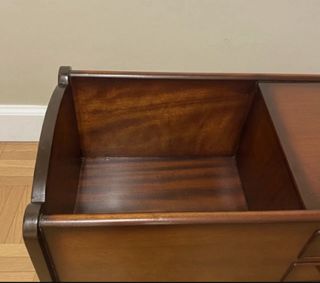 Mesa de labores ~ Costurero de pie ingles