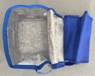 Neveritas azules con texto