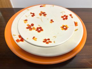 Servicio de platos decorados flores