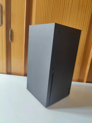 Xbox Series X Negra HDMI no da señal. Averiada.