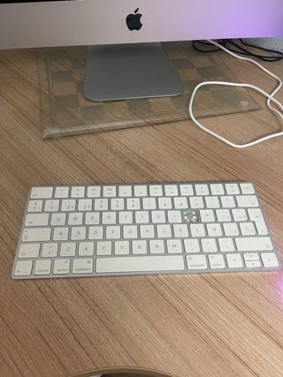 Imac Apple Plata 21.5 pulgada