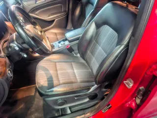 MERCEDES BENZ CLASE B 180 BLUE 122cv