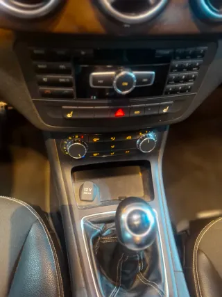 MERCEDES BENZ CLASE B 180 BLUE 122cv