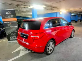 MERCEDES BENZ CLASE B 180 BLUE 122cv