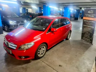 MERCEDES BENZ CLASE B 180 BLUE 122cv