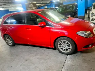 MERCEDES BENZ CLASE B 180 BLUE 122cv