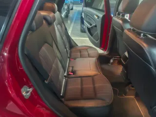 MERCEDES BENZ CLASE B 180 BLUE 122cv