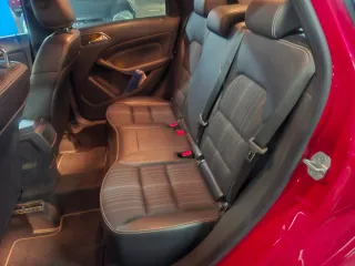 MERCEDES BENZ CLASE B 180 BLUE 122cv