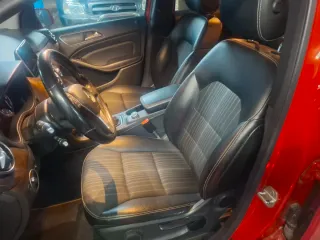 MERCEDES BENZ CLASE B 180 BLUE 122cv