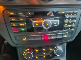 MERCEDES BENZ CLASE B 180 BLUE 122cv