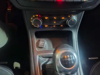 MERCEDES BENZ CLASE B 180 BLUE 122cv