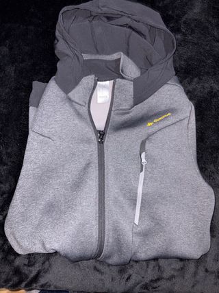 Sudadera Quechua Gris y Negra con Capucha