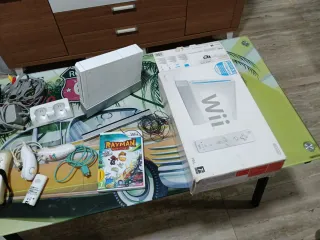 Pak : Consola Nintendo Wii + Accesorios
