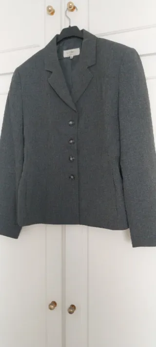 Chaqueta FORMUL@ JOVEN blanca