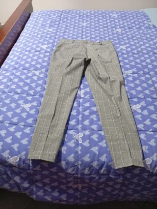 Pantaloni donna a quadri grigi e bianchi