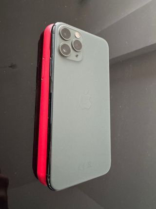 iPhone 11 Pro Verde + Accesorios