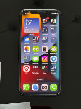 iPhone 11 Pro Verde + Accesorios