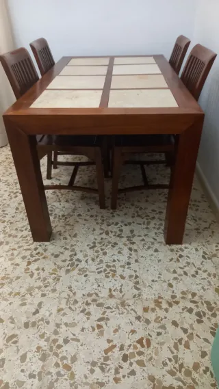 Mesa comedor y 4 sillas madera teca y mármol