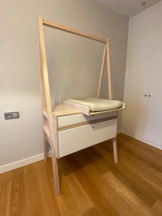 Cambiador bebé convertible en escritorio