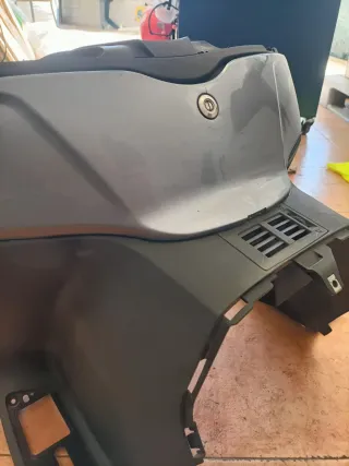 Contraescudo SYM Maxsym 400i (2014)