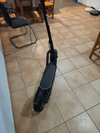 Patinete eléctrico Navee 65