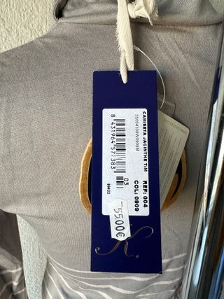 Camiseta DiKsi Talla S/M con broche