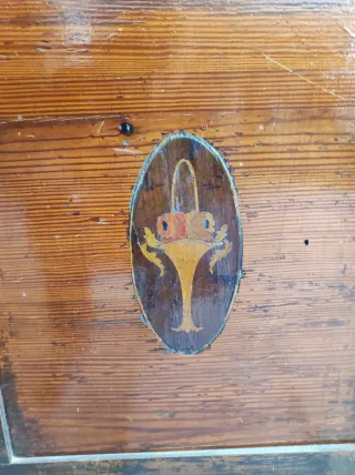 Arcón vintage 100x96x56 cm marquetería