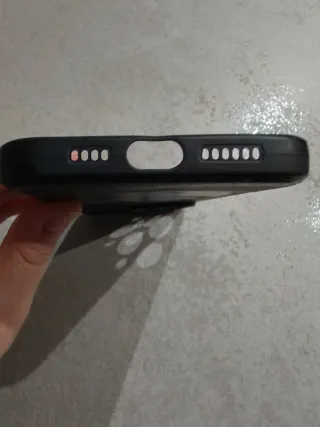 Cover iPhone 15 Pro Max - Motociclista (Nuova)