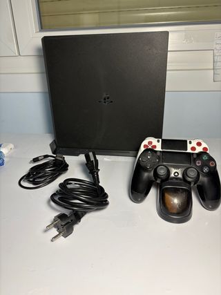 Consola PS4 Pro Negra + 2 Mandos
