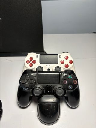 Consola PS4 Pro Negra + 2 Mandos