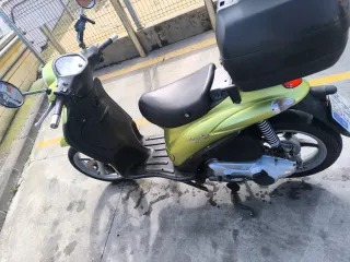 Piaggio Liberty 125 Scooter