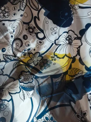 Scampolo stoffa fantasia floreale