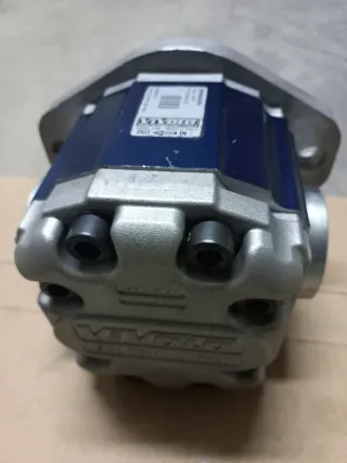Bomba hidráulica VIVOLO X3P66321AAA