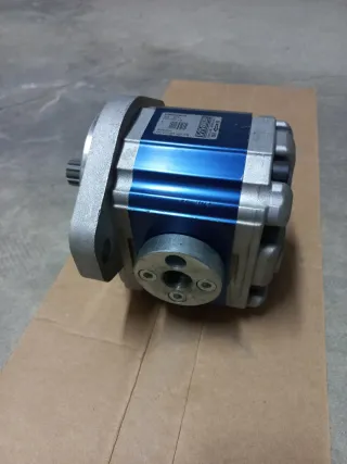 Bomba hidráulica VIVOLO X3P66321AAA