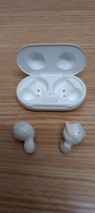Samsung Galaxy Buds Blancos