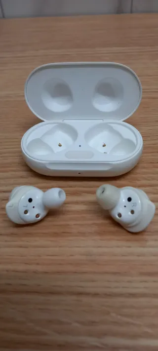 Samsung Galaxy Buds Blancos