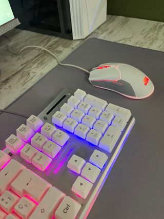 Teclado y Ratón Gaming RGB