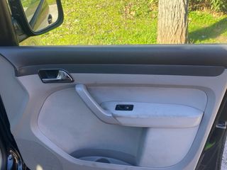 Volkswagen Caddy 2010