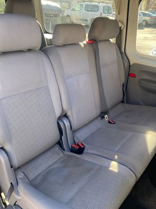 Volkswagen Caddy 2010