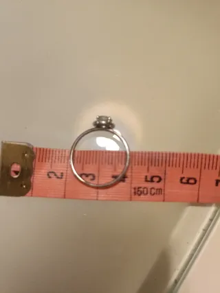 Anillo Tous Oro Blanco con zafiro y diamantes