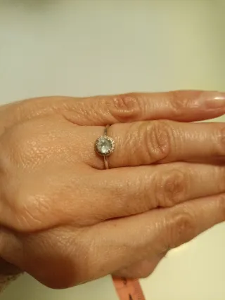 Anillo Tous Oro Blanco con zafiro y diamantes