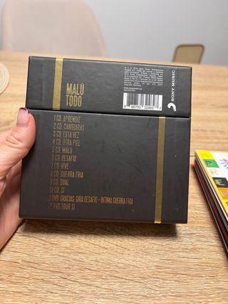 Malú - Caja 12 CDs (Giras + Álbumes)