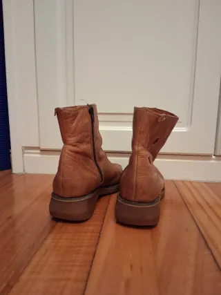 Botines de piel marrones