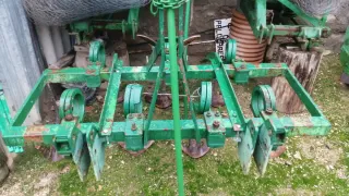 Arados 9 brazos con rastra.