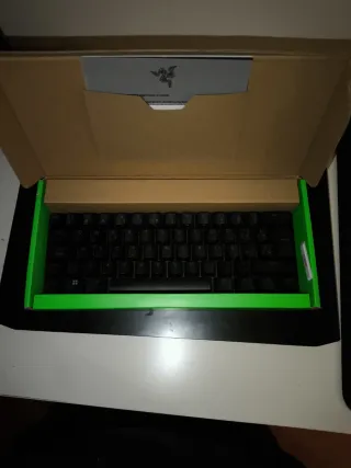 Teclado Razer Huntsman Mini 60%