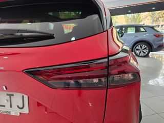 Nissan QASHQAI DIG-T 116kW Xtronic N-Connecta