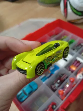 Hot Wheels MONOPOSTO