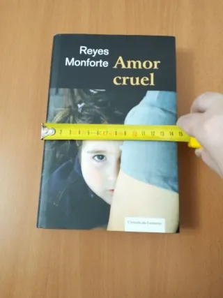 Libro Amor cruel de Reyes Monforte