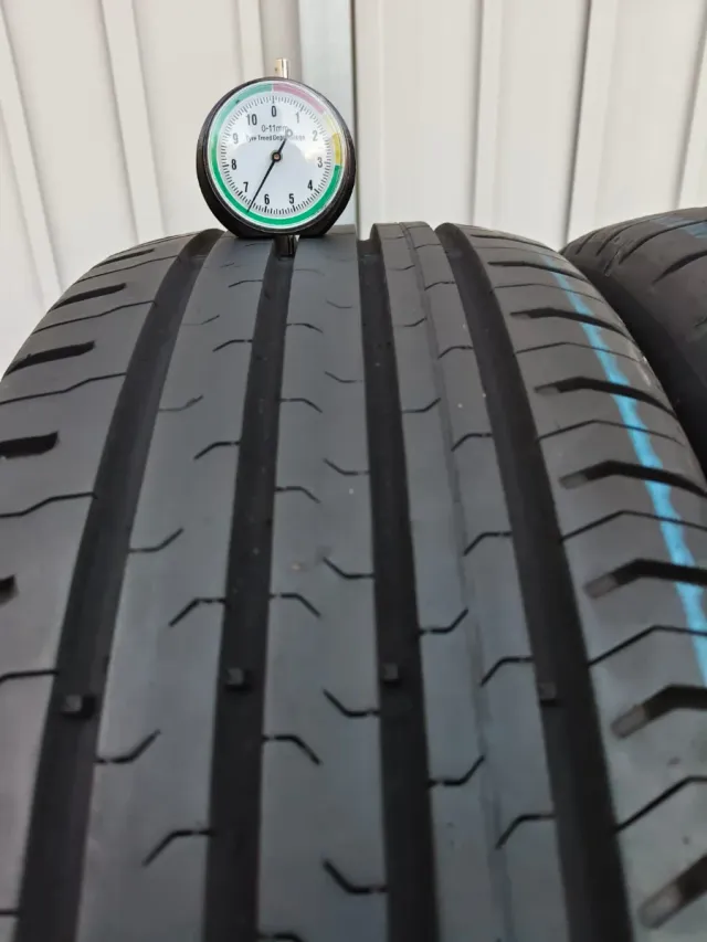 Neumáticos 195/55R16 87H Continental