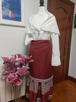 Traje de casera adulto largo 96cm